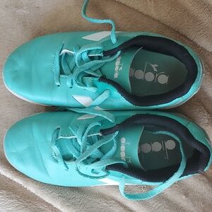 (3 For $20) Diadora girls runners